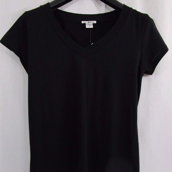 LAmade Women's V-Neck Short Sleeve T-Shirt NWT - Picture 2 of 7